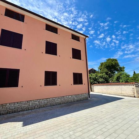 Mia Apartments 梅杜林 外观 照片