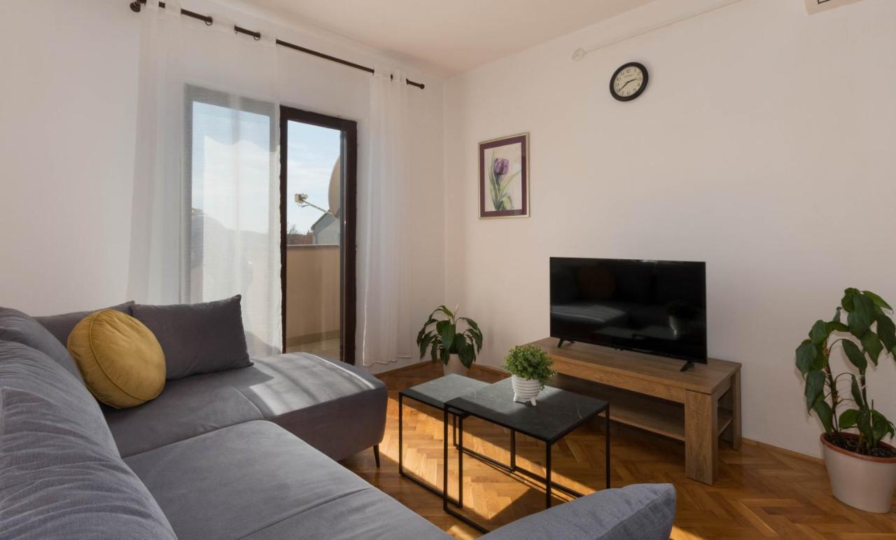 Mia Apartments 梅杜林 外观 照片